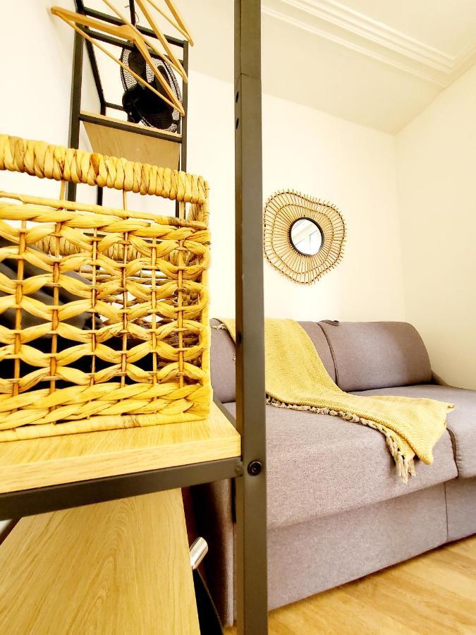 Studio Jeannette Avec Balcon Et Juste A 130 Metres Plage ! Plein Centre ! Wifi - Draps Serviettes Inclus ! トルヴィル＝シュル＝メール エクステリア 写真